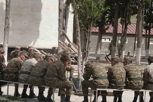 Солдат отказался возвращаться в армию после отпуска