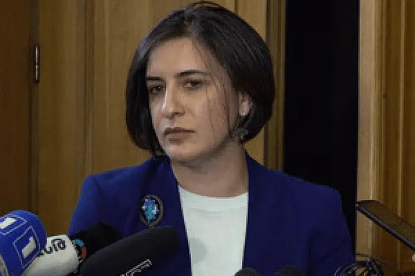 Public TV on Fire: Top Executives Resign over Leakage of Pre-Aired Test Video Material of Pashinyan