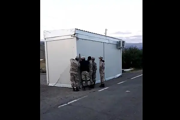 Ночью охрана «Лидиан Армения» эвакуировала домики защитников Амулсара