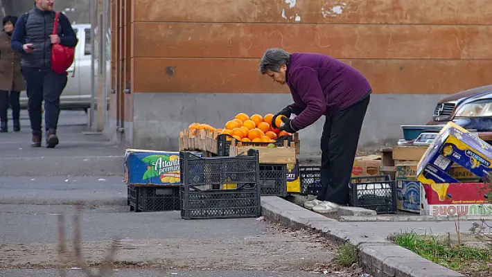 Օրվա հացի համար փողոցային առևտրով զբաղվողների ապրանքները կառգրավվեն