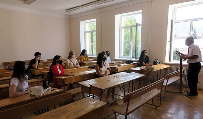Որոշ ուսանողների թոշակը կբարձրանա մինչեւ 70 հազար
