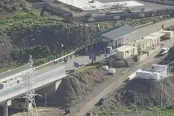 Азербайджанские пограничники избили карабахцев на глазах у российских миротворцев