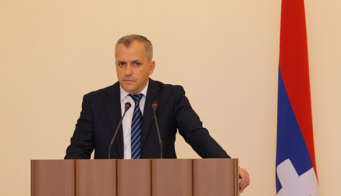 Бабаян отменил митинг, нового президента Карабаха отвергли