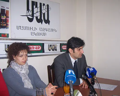 Փաշինյանի կինը գիտի` ինչ սցենարով կընթանա ամուսնու գործը