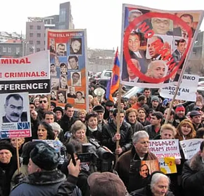 Demonstration in Defense of Political Prisoners