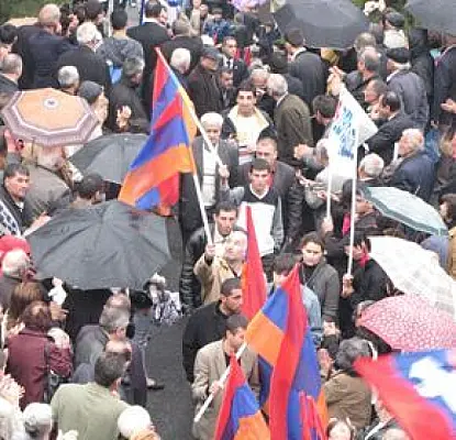 Լևոն Զուրաբյանը փետրվարի 18-ին մեծ հանրահավաք է ակնկալում
