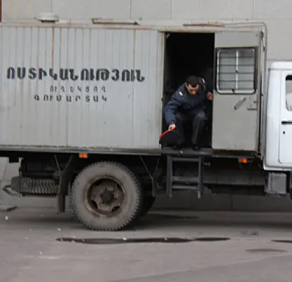 Մասիսում բերման են ենթարկել ՀԱԿ-ի ներկայացուցիչներին