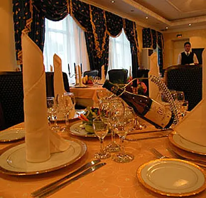 Republican Party of Armenia Vice Chair Ready to Dialogue with HAK in Restaurant or at Lake Sevan