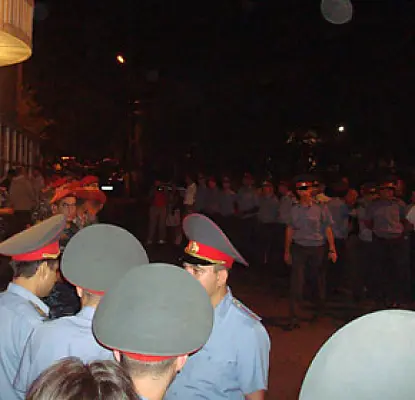 Investigation to be Launched into Yerevan Police Who Detained Opposition Youth