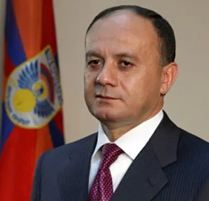 Օհանյանն առաջարկում է տղաներին մինչև բանակը սովորեցնել` որտեղ կարելի է հոգալ զուգարանային կարիքները