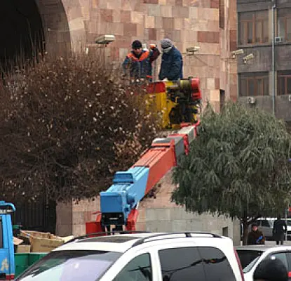 ՖՈՏՈՇԱՐՔ - Երևանը պատրաստվում է տոներին
