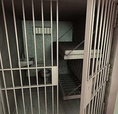 Վանաձորում բանտարկյալները կտրել էին վանդակաճաղը և քողարկել մաստակով. փախուստը կանխվել է