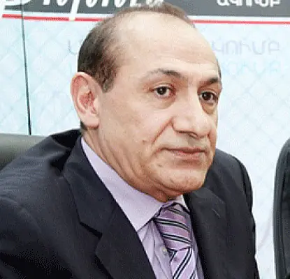 Յուրի Վարդանյանին չհաջողվեց քանդել Գագիկ Ծառուկյանի սենյակը