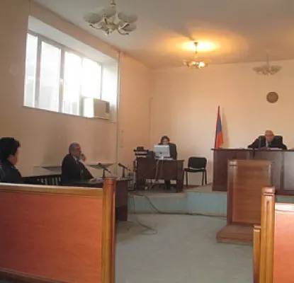 Կնոջը սպանած ամուսինը պնդում է՝ կինը դավաճանում էր, և մեղմ պատիժ է ուզում