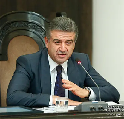 PM Will Not Respond to Corruption Allegations Against Armenian Army Chief, Veteran Says