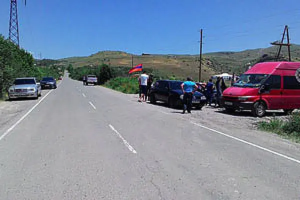 Ամուլսարից. Հեղափոխությունը չի ավարտվել, էնտեղ մի ուրիշ հեղափոխություն է՝ շատ հիմնավոր ու երկարատև