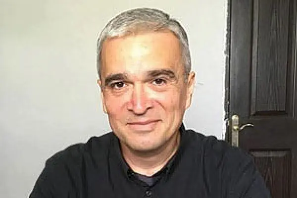 «Թավշյա հեղափոխությունը» ազդել է ադրբեջանցիների քաղաքական մտքի վրա