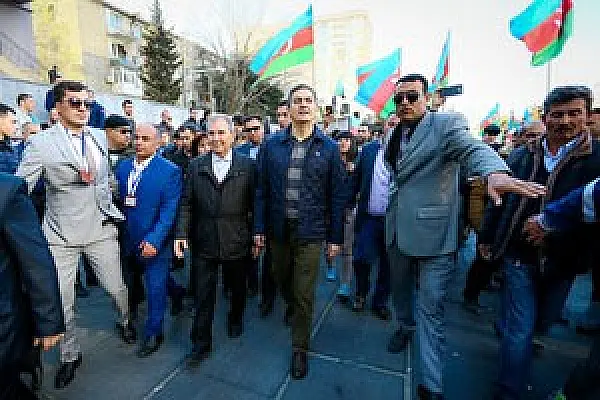 Բաքվում տապալել են ընդդիմադիր դրամահավաքը