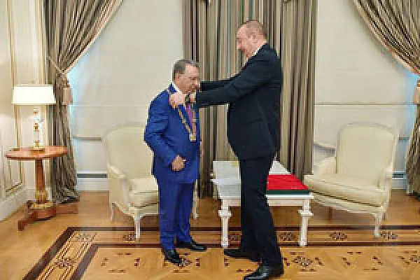 Ալիևը հանել է «Ռուսաստանի մարդ» գորշ կարդինալին