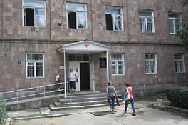 Գործատուն խտրականության հիմքով լուծել է բուժքրոջ պայմանագիրը