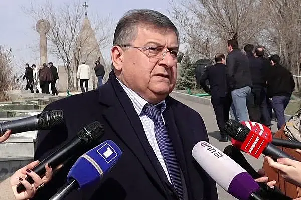 «Իմ քայլ»-ը վերադարձնում է տխրահռչակ Գագիկ Ջհանգիրյանին