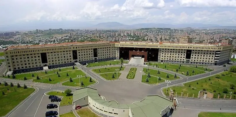 Բանակը ապաքաղաքական կառույց է․ ՊՆ