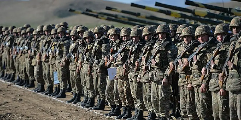 В Армении отменено военное положение