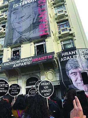 Прокуратура Турции придумала новую версию по делу об убийстве Гранта Динка