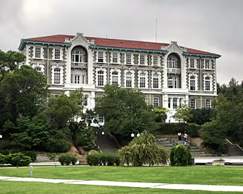 Թուրքական համալսարանը բողոքում է Էրդողանի և ոստիկանության դեմ