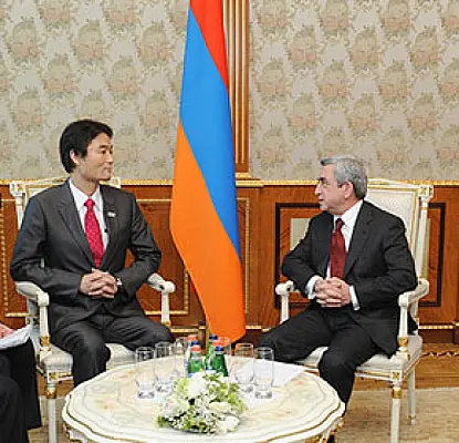 Armenian PM is Respectful Toward Opposition, But Won't Comment on Kocharian's Interview