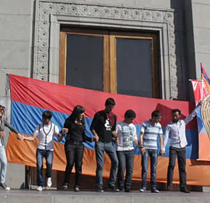 ՖՈՏՈ, ՎԻԴԵՈ - Նիկոլ vs. Նիկոլա. Ազատության և Ֆրանսիայի հրապարակները հոկտեմբերի 7-ին
