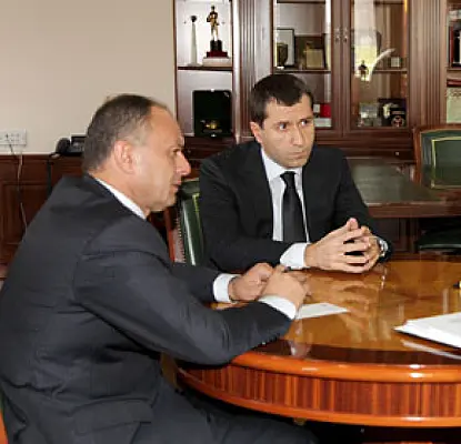 Armenia Officials Establish Working Group to Tackle Army Crimes