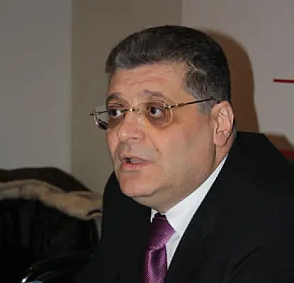 «Ի՞նչ է անելու ՀԱԿ-ն ընտրություններում». հարցնում է Արամ Կարապետյանը