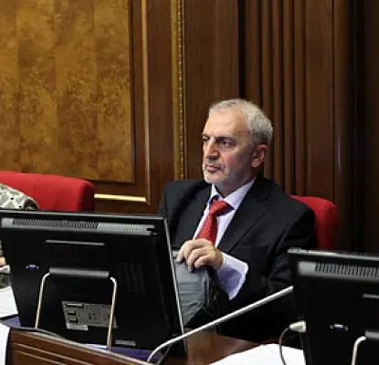 «Հացադուլը ծայրահեղ, ռիսկային, վտանգավոր միջոց է». Արամ Մանուկյան