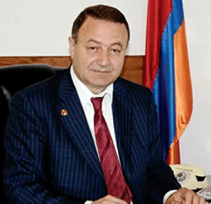 «Մի ստիպեք, որ հեռանամ». Աշխատանքից ազատված տնօրենը հայհոյել է մարզպետին