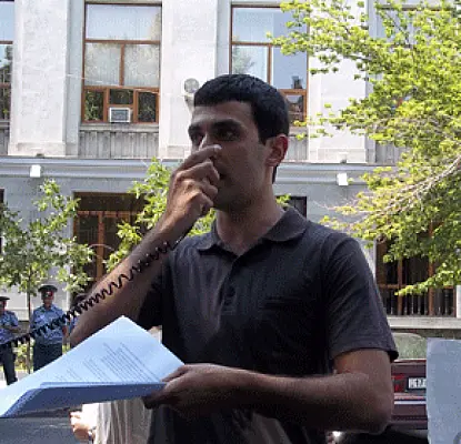 Армянским активистам угрожали за несколько дней до ареста - акция