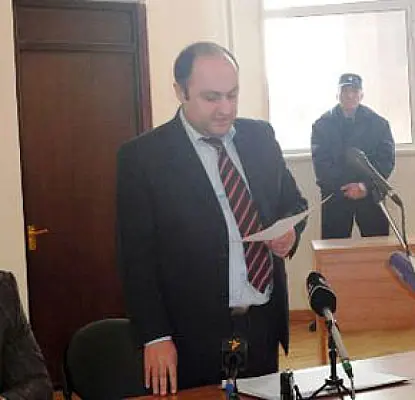 Վարդան Ղուկասյանի դստեր փեսացուի սպանության մեջ մեղադրվողի համար 15 տարի են պահանջել