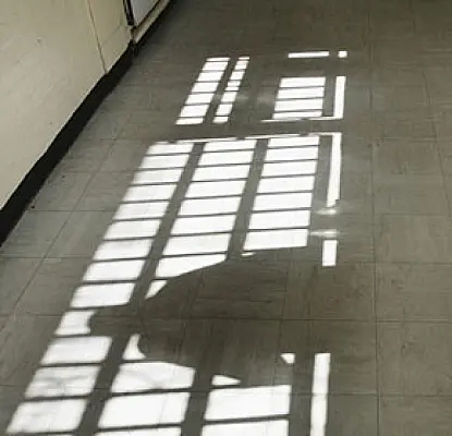 Восемь человек в камере для пятерых: армянский политзаключенный о тюрьме