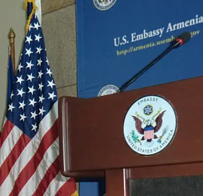 США уговаривают Армению признать независимость Косово – пресса