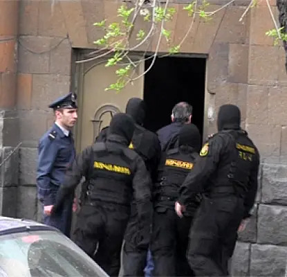 «Հիմնադիր խորհրդարանի» անդամներին մեղադրանք առաջադրեցին (թարմացված)