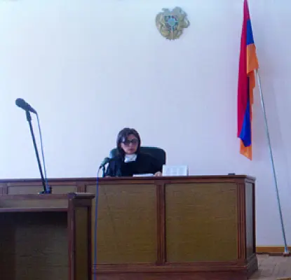 Cмягчающие обстоятельства найдены в деле «армянского патриота», избивавшего жену и детей