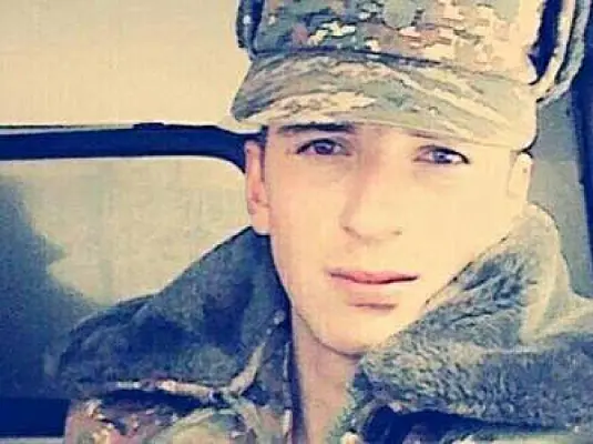 Родные утверждают, что армянский солдат не покончил с собой, а был убит - заявление