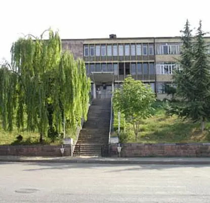 Բռնաբարության մեջ մեղադրվող քաղաքապետի որդու հարցով զբաղվող քննիչը «աբսալյուտնը» կաշկանդված չէ