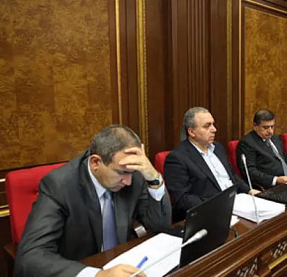 ԵԽ-ի կոնֆետը և Նալբանդյանի կլոունադան. Փաշինյանը՝ Սաֆարովին վերաբերող բանաձևի մասին