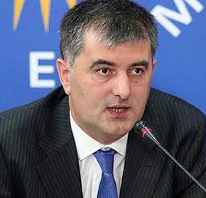 Վրաստանում կալանավորներին հանգստյան օրերին տուն կուղարկեն. նախարար