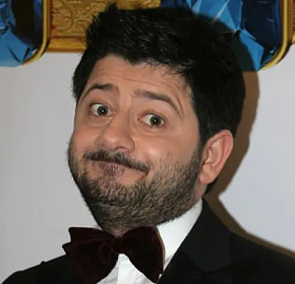 Why Comedian Mikhaeil Galustyan Hasn't Been Offered to Play Hamlet