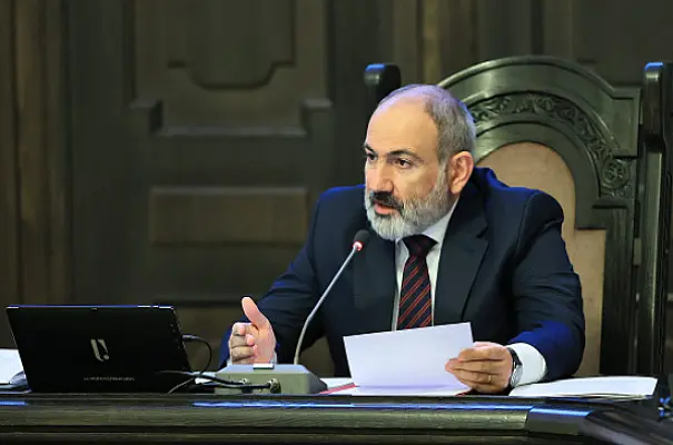 Բուհերը կխոշորացվեն այնպես, որ ունենանք 8 պետական բուհ․ Փաշինյան