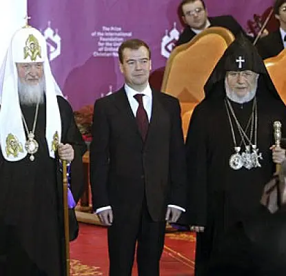 Armenian Catholicos Karekin II Exercises Influence Quietly Unlike Georgian, Russian Counterparts