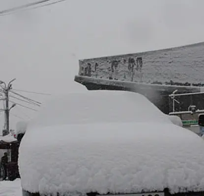 Heavy snowfall in Armenian capital Yerevan