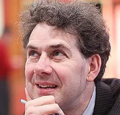 Armenia's Population Drain and the Diaspora: de Waal 